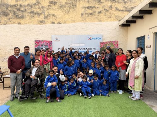 Celebration-with-Jakson-Abhikids-care-centre-2